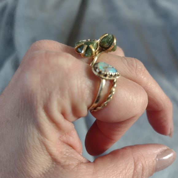 Vintage Sarah Coventry Twin Jades Ring - Picture 13 of 15